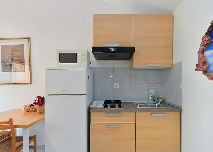 Marijan 105 Пула